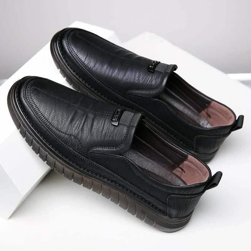 Trendy & Casual Shoes Water resistance , light weight material @ Just Rs.599/-