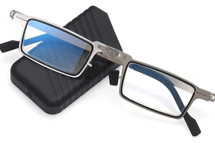 Ultra Light Material Screwless Foldable Reading Glasses @ Rs. 499/-