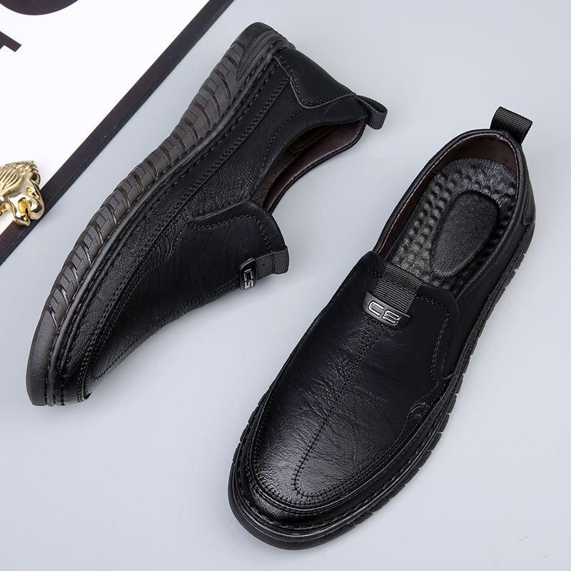 Trendy & Casual Shoes Water resistance , light weight material @ Just Rs.599/-