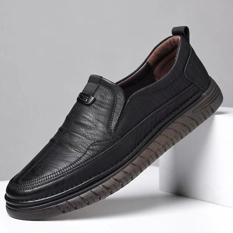 Trendy & Casual Shoes Water resistance , light weight material @ Just Rs.599/-