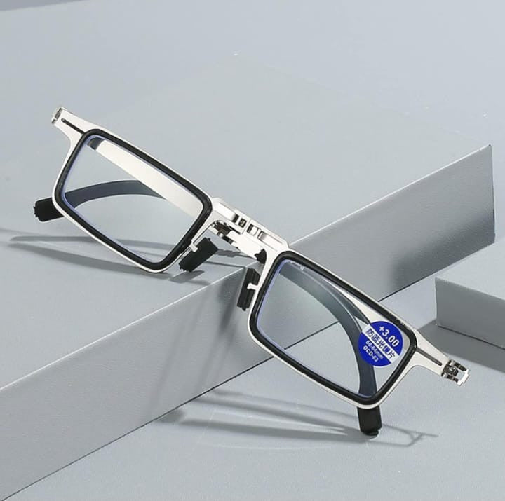 Ultra Light Material Screwless Foldable Reading Glasses @ Rs. 499/-